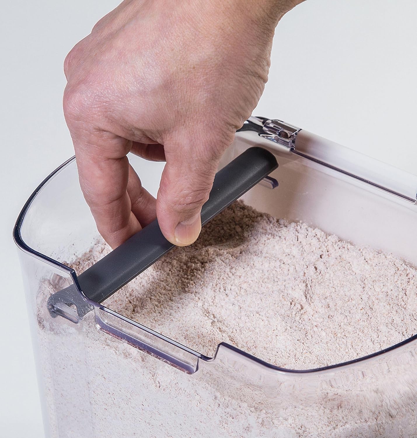 ProKeeper Flour Storage Container, 4-Quart, BPA-Free Plastic, Dishwasher Safe