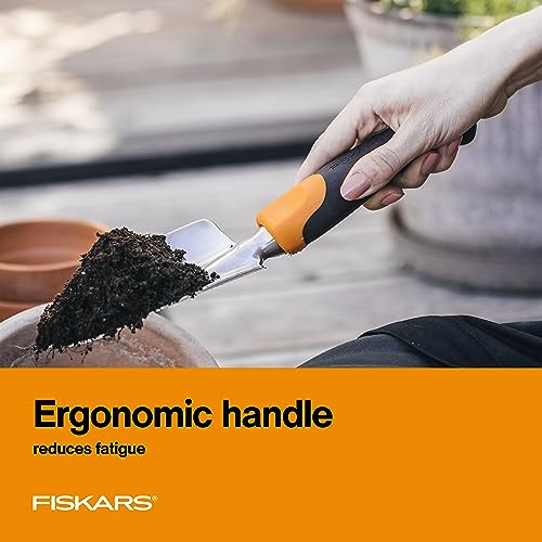 Fiskars Trowel, Heavy Duty Gardening Hand Tool with Hang Hole, For Digging and Planting, Rust Resistant Cast Aluminum, Ergonomic Handle and Comfort Grip, Gardening Tools for Yard