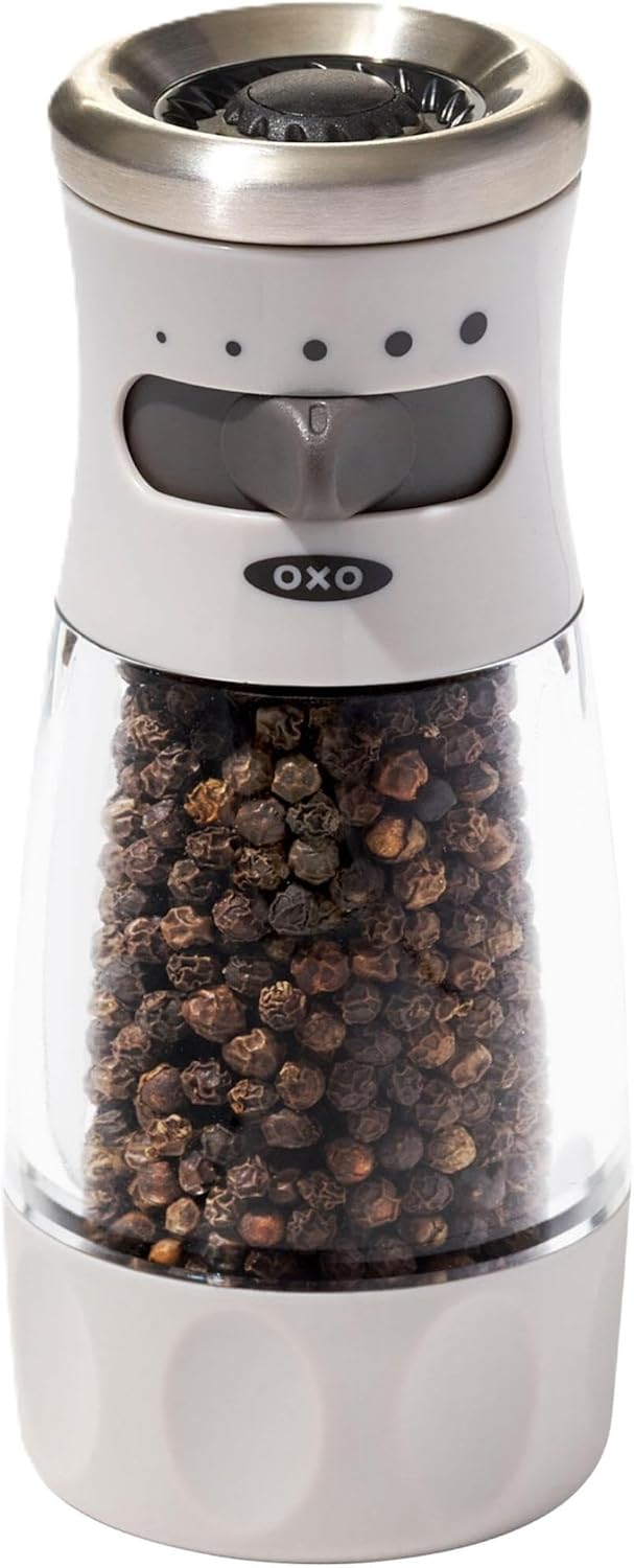OXO Good Grips Contoured Mess-Free Pepper Grinder, Adjustable Ceramic Grinder with Five Settings, Black Pepper Mill for Home and Kitchen, Spice Tool and Kitchen Gadget