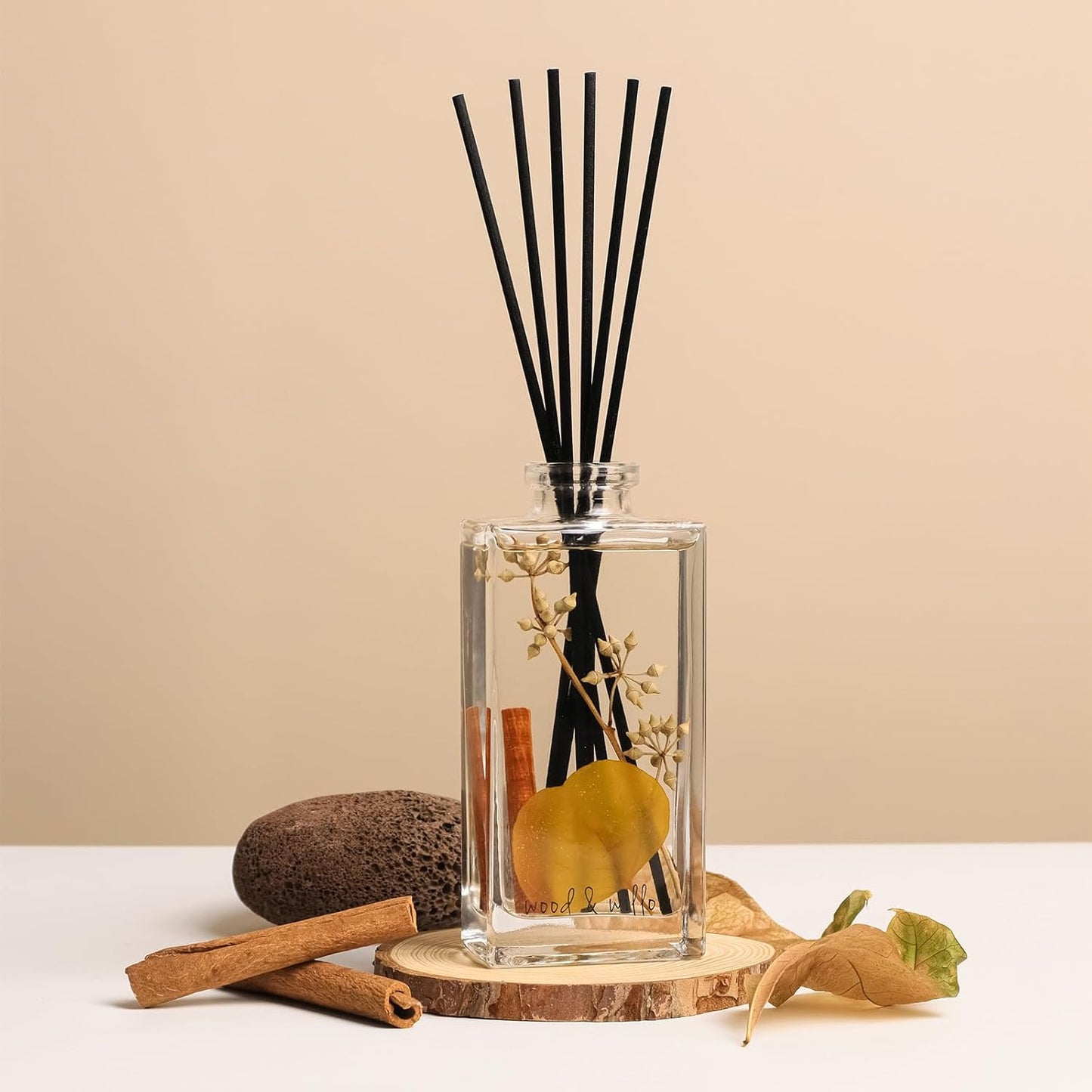 Wood & Willow Reed Diffuser Set with Dried Flowers, 5 fl. oz., Long-Lasting Home Fragrance - Wild Rose & Oud, Red Berry & Oak, Bergamot & Amber, Decorative Floral Design (Bergamot & Amber)