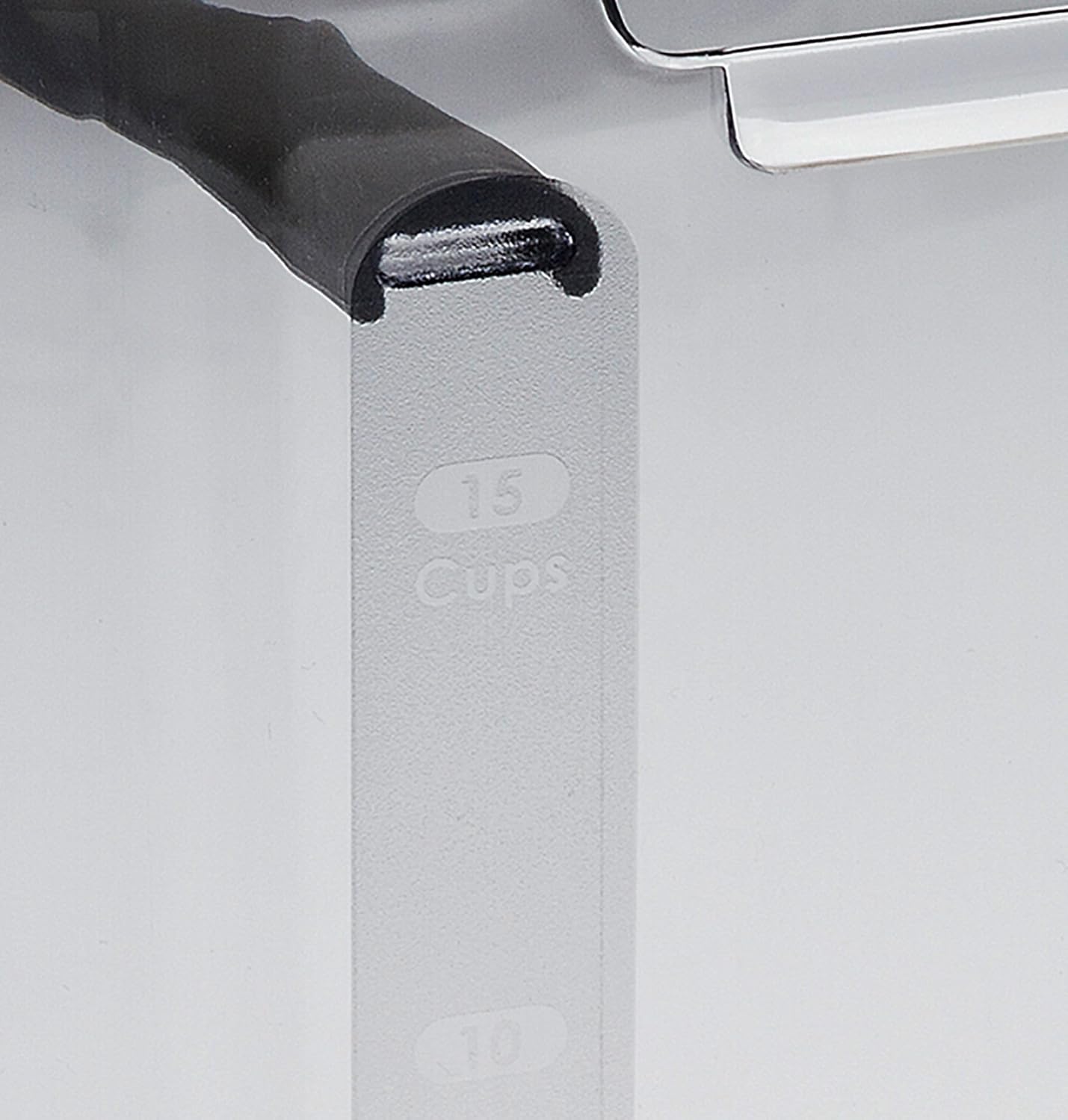 ProKeeper Flour Storage Container, 4-Quart, BPA-Free Plastic, Dishwasher Safe