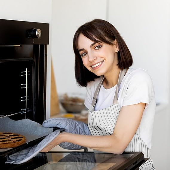 2 Pack Kitchen Aprons, Apron for Cooking with 2 Pockets, Unisex Adjustable Neck Strap Chef Aprons for Men Women