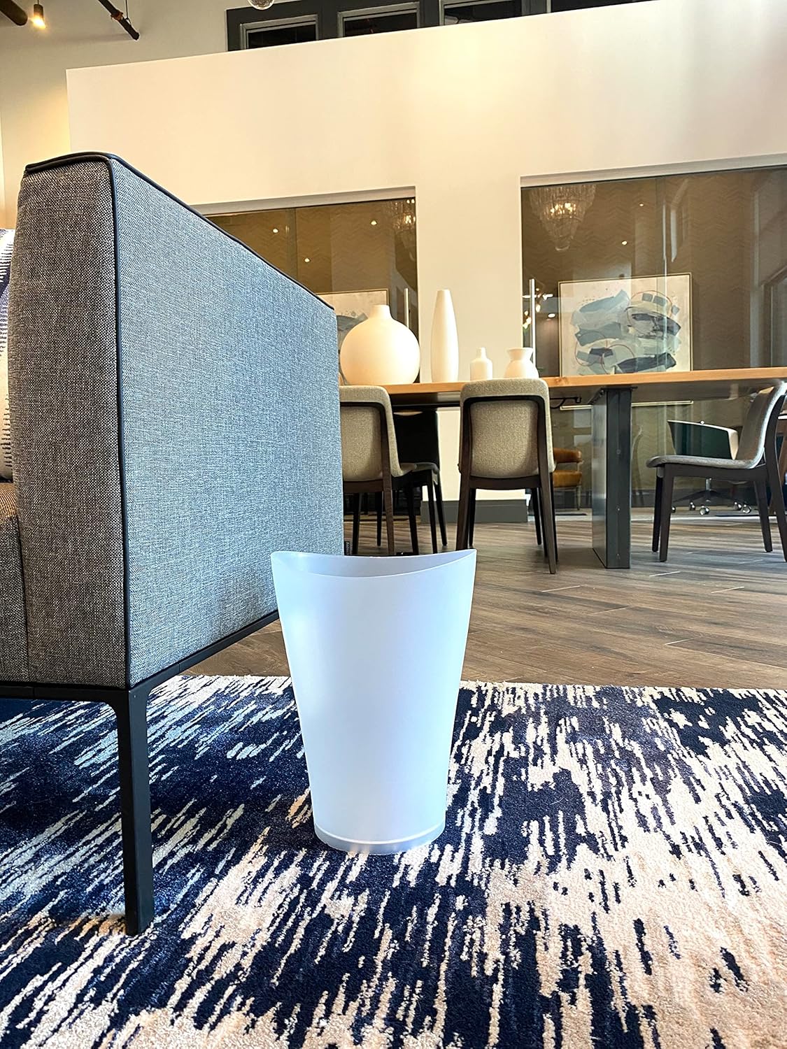 Rubbermaid Spa Works Compact Contemporary Style 9 Quart Indoor Open Vanity Home Trash Container White